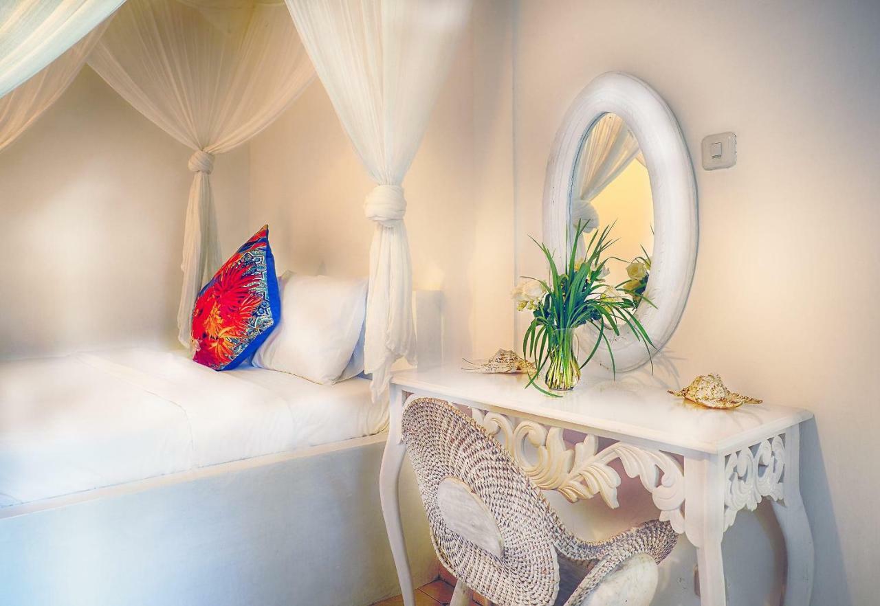 Villa White Stars Seminyak  Luaran gambar